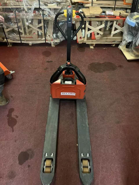 Used Electric 1.2 capacity Lithium Ion Fully Powered Pallet Truck Charger Inc.