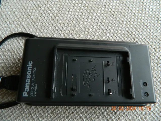 Akku Ladegerät, Adapter, AC video VW-AS4, 6,0 Volt, mit Kabel