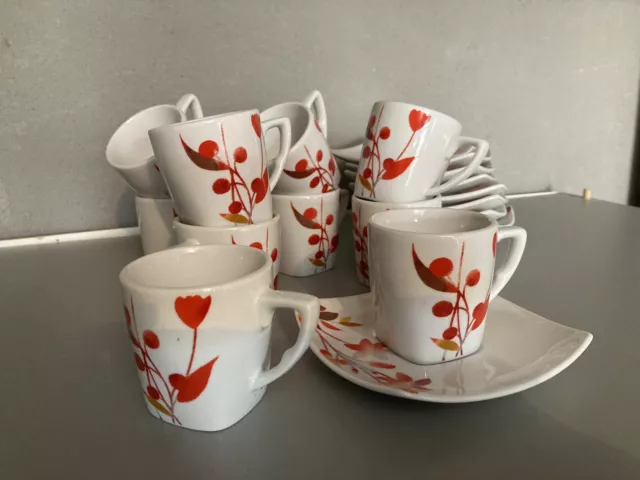 Lot de 10 tasses à café avec sous tasses en porcelaine avec fleurs