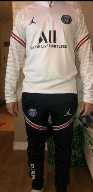 SURVETEMENT PSG PARIS 2021-2022 / Tracksuit / Jogging / Jordan EUR