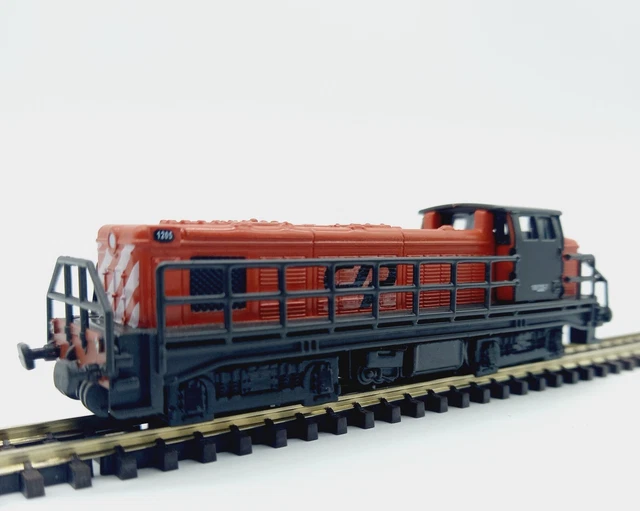 N GAUGE SCALE Diesel Locomotive Train Engine Model Railway £20.00 ...