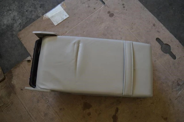 2001 2002 2003 2004 Lexus Ls430 Rear Seat Console Tan Leather