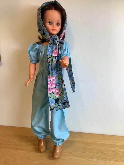 POUR POUPÉE CATHIE Bella :robe de chambre courte non d'origine EUR 10,00 - FR