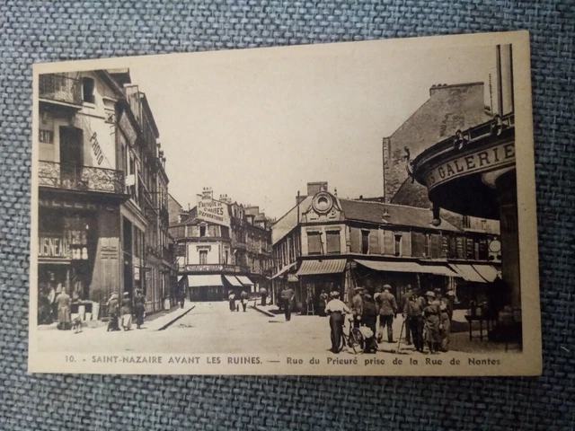 Cpa Saint Nazaire Avant Le Ruines Rue Du Prieuré Prise De La Rue De Nantes