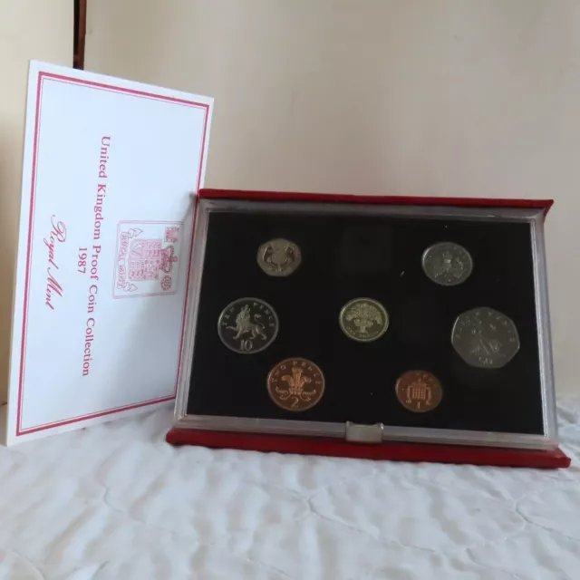 1987 UNITED KINGDOM ROYAL MINT DELUXE 7 COIN PROOF SET - sealed/coa