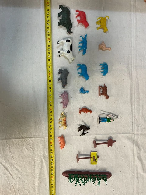 LOT DE PLUS DE 300 FIGURINES AIRFIX ATLANTIC VINTAGE - Années 70