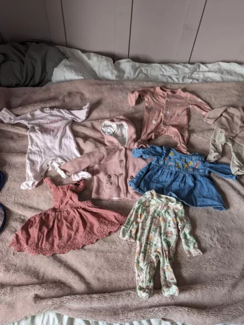 Baby girl clothes 0-3 months bundle - 8 Items