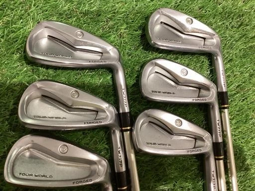 Honma Tour World TW727P Set Ferri Forgiati 6 Pezzi (6I-AW) – NS PRO 950GH Flex R – Destri (Usato) - Foto 2