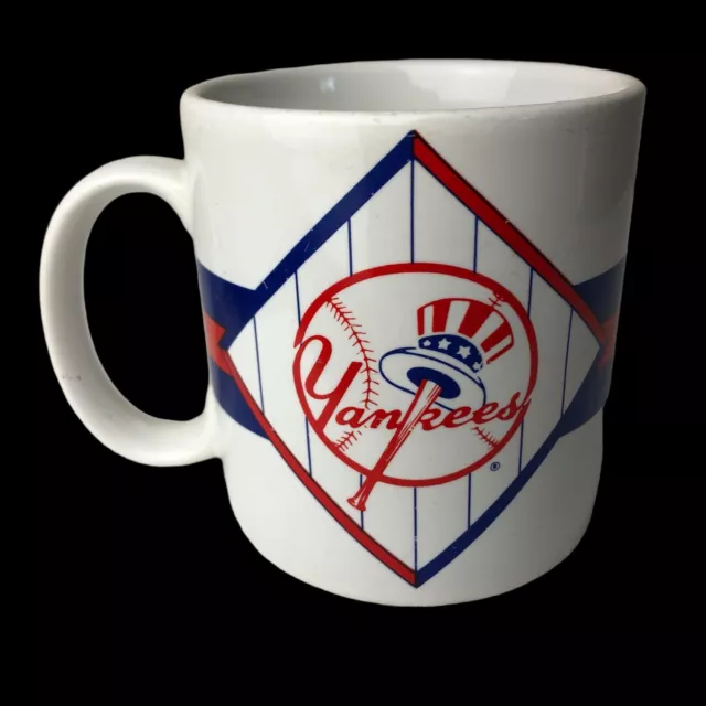 Vintage New York Yankees Mug Russ Berrie And Co RETRO Man Cave Baseball