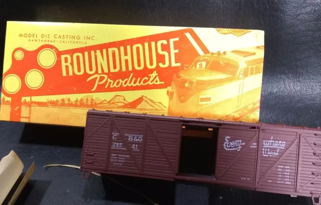 Vintage RoundHouse HO Gauge 40’ Truss Side Box Car Burlington Everywhere West