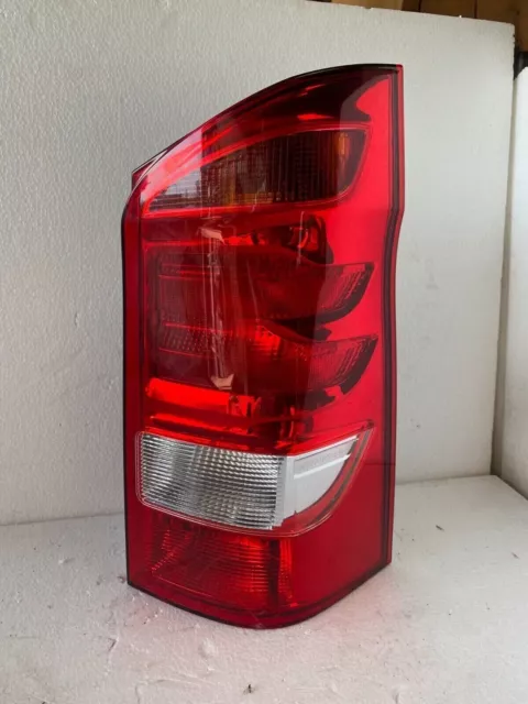 Fit Mercedes Vito W447 2015+ Rear Tailgate Tail Light Lamp O/S Drivers Right