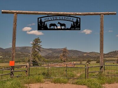 Large Entrance/Gate Ranch Sign with Horses, Personalized, Cabin, Wildlife, S1368