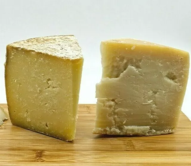 FORMAGGIO ITALIANO STAGIONATO DURO FORMAGGI STAGIONATI da GRATTARE ALTA QUALITÀ