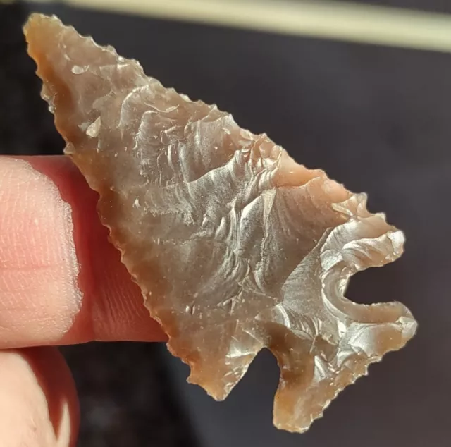 modern arrowhead 2&1/2" Root beer Chert