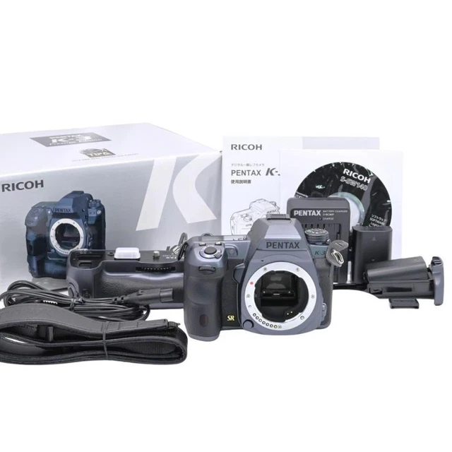 [4646 shots] [Top Mint] Pentax K-3 23.4MP Digital SLR Prestige Edition