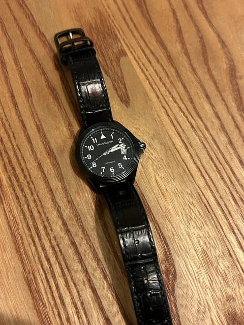 Montre connectée online mauboussin