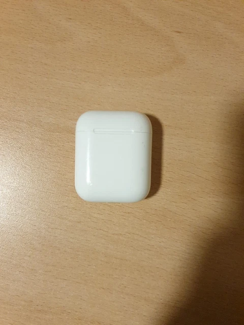 Apple AirPods 1st Gen with Wireless Charging Case and Box A1602