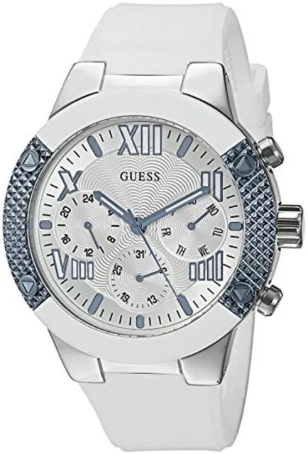 Guess Women's U0772L3 Sporty Silver-Tone Stainless Steel Multi-function Watch