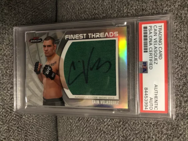 Cain Velasquez Signed 2012 UFC Finest Jumbo Finest Threads Relic Card PSA Slabed