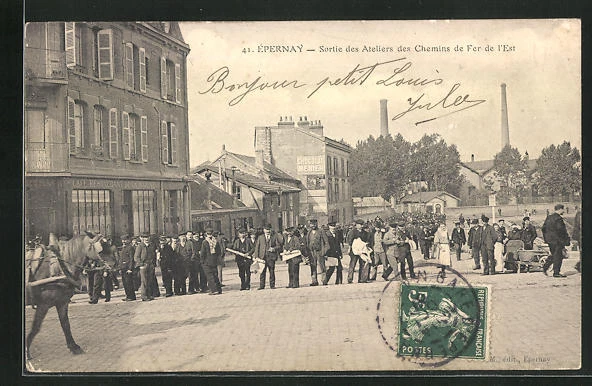 CPA Épernay, Sortie des Ateliers des Chemins de Fer de l´Est
