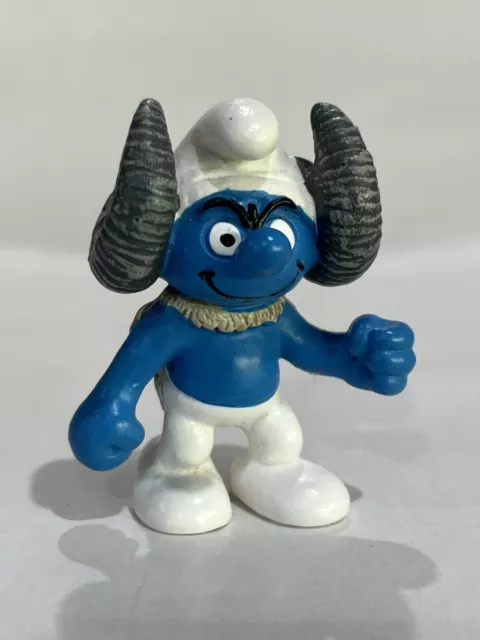 The Smurfs 2009 Aries Smurf Ram Zodiac Series Astrology Horoscope Schleich