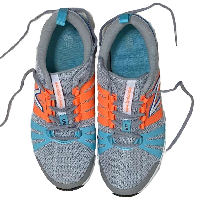 BASKETS RAYURES roses New Balance 811 FANTOM TAPE pour femme
