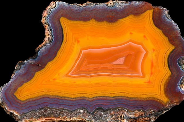 WUNDERSCHÖNER ACHAT/ AGATE aus Malawi, Fundstelle Ngabu with platelets ...