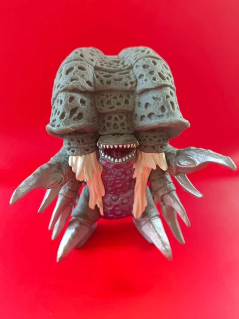 DX Gatanothor Ultraman Sofubi Kaiju Ultra Monster Figure Bandai 15 cm.