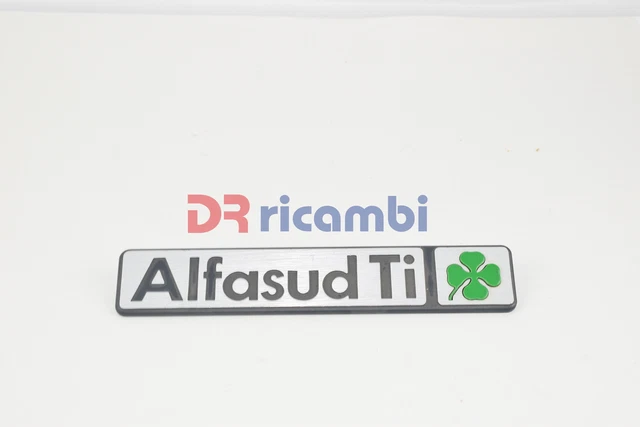 Logo Alfa Romeo Trèfle : Design Emblématique