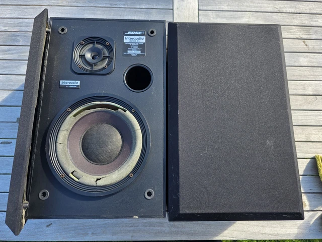 ** BOSE INTERAUDIO 3000 XL Speakers - need TLC ** £21.48 - PicClick UK