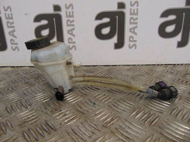 Vauxhall Corsa Serbatoio Liquido Freni Limitato 204051244 2015