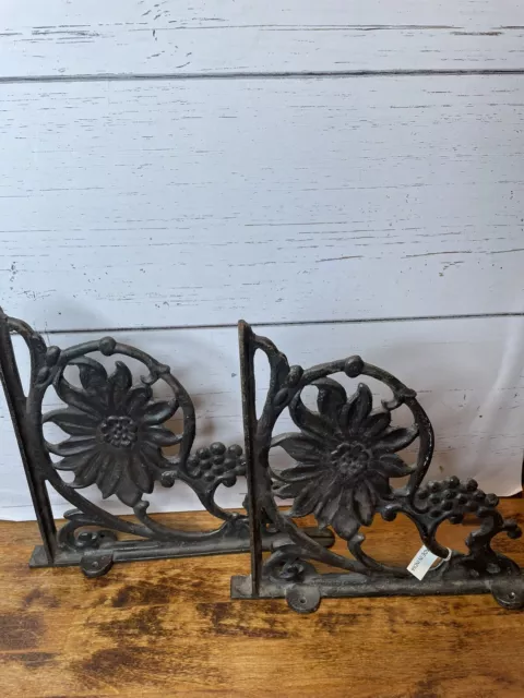 Shelf Brackets Flowers Ornate Cast Iron Heavy Duty Antique Style Set of 2 India