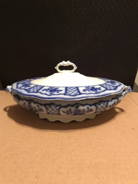 Antique 1895 WH Grindley Melbourne Beaded Flow Blue 12” Serving Dish w/ Lid