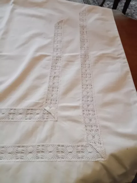 ancienne taie d'oreiller en lin blanc monogrammée et broderie dentelle