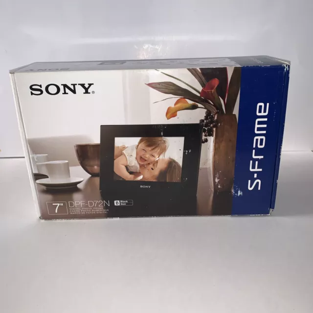 Sony S-Frame 7" Digital Photo Frame Picture Clock With Remote Model DPF-D72N