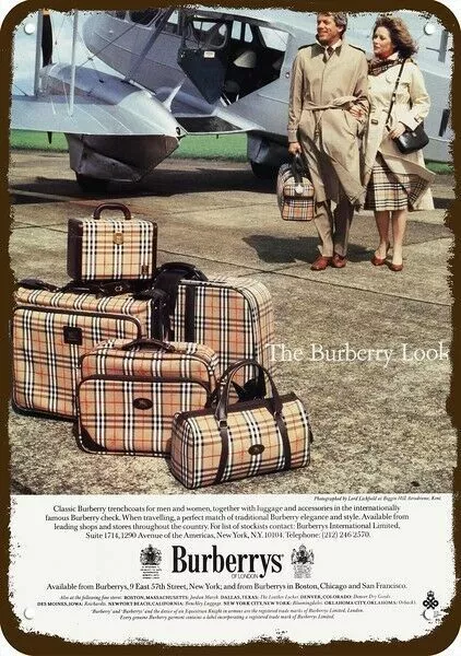 1983 BURBERRY TRENCHCOAT & LUGGAGE Vintage-Look DECORATIVE REPLICA METAL SIGN