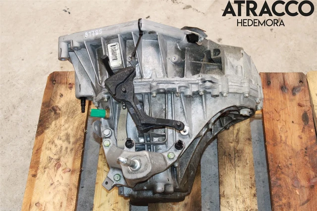 Frankberg Remblokkenset achter compatibel met Qashqai II SUV J11 J11 1.2L-2.0L 2013-2023 X-Trail T32 1.3L-2.0L 2014-2023 Kadjar HA HL 1.2L-1.8L 2015-2023 Replace# D4 0604EAA. 0 A