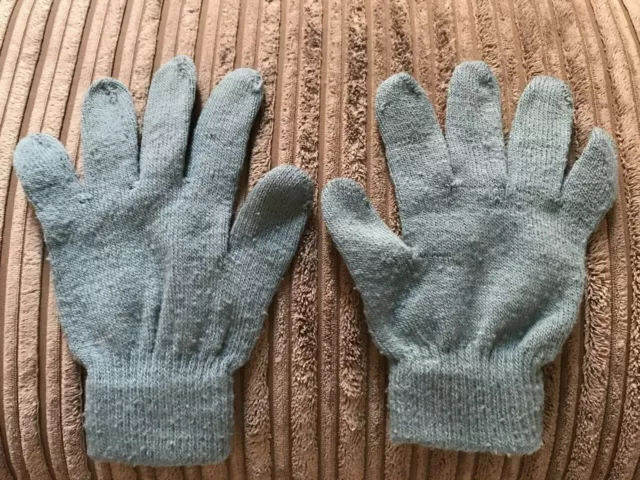 Blau-graue Handschuhe