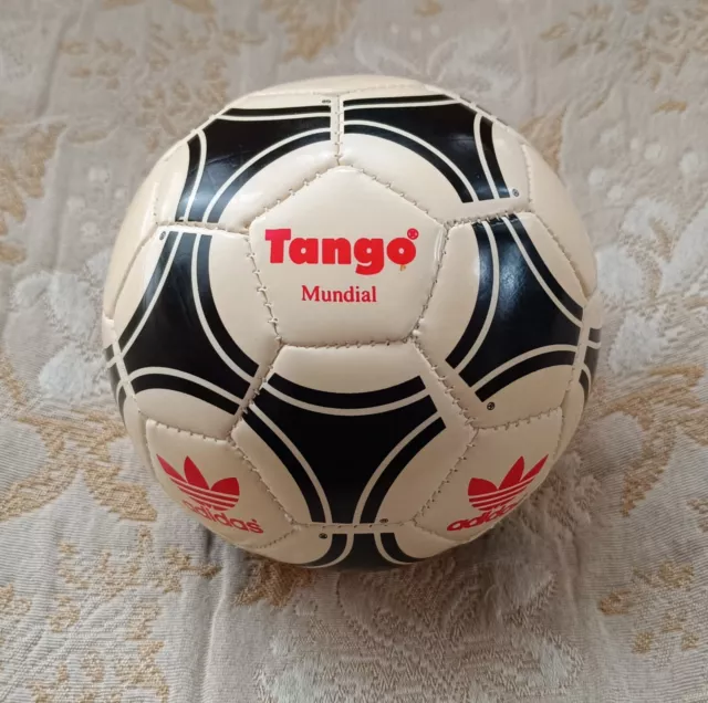 Adidas tango mundial on sale