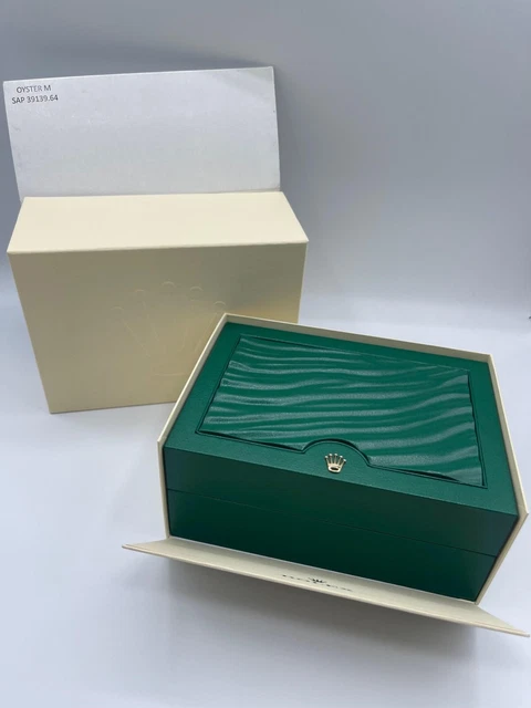 BBWELL Porta Orologi a 6 Posti,Scatola Portaorologi,Scatola per Orologi in Legno con Coperchio in Vetro,Fodera Morbida,Cuscini Rimovibili,Chiusura in Metallo,Scatola Porta Orologi Uomo e Donna BBWELL Porta Orologi a 6 Posti,Scatola Portaorologi,Scatola per Orologi in Legno con Coperchio in Vetro,Fodera Morbida,Cuscini Rimovibili,Chiusura in Metallo,Scatola Porta Orologi Uomo e Donna