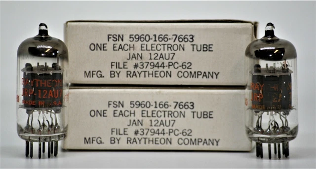 ECC82 12AU7 Raytheon tube NOS coppia valvole pre amplificatore cv491 anni 1960