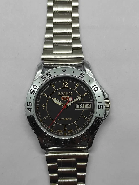 OROLOGIO DA POLSO Quadrante Argento Seiko 5 Automatico Giorno & Data
