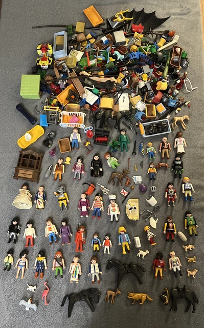 Lot De Personnages Et Accessoires Playmobil - Occasion, Divers Modèles Et Pièces