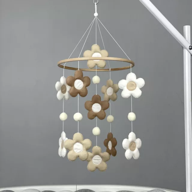 Baby mobile neutral Flower crib mobile daisy Floral Nursery Felt hanging mobile