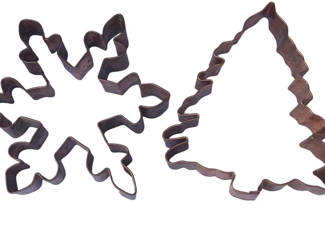 2 Large Heavy Duty Vintage Solid Copper Cookie Cutters Star & Christmas Tree