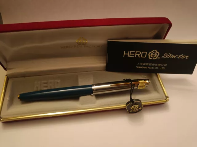 Vintage Hero 100 Fountain Pen Green Jade 14K Gold In Box