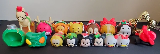 Tsum Tsum Lot 12 and 5 Stands Mickey Minnie Pluto Goofy Pooh Tigger Donald Xmas
