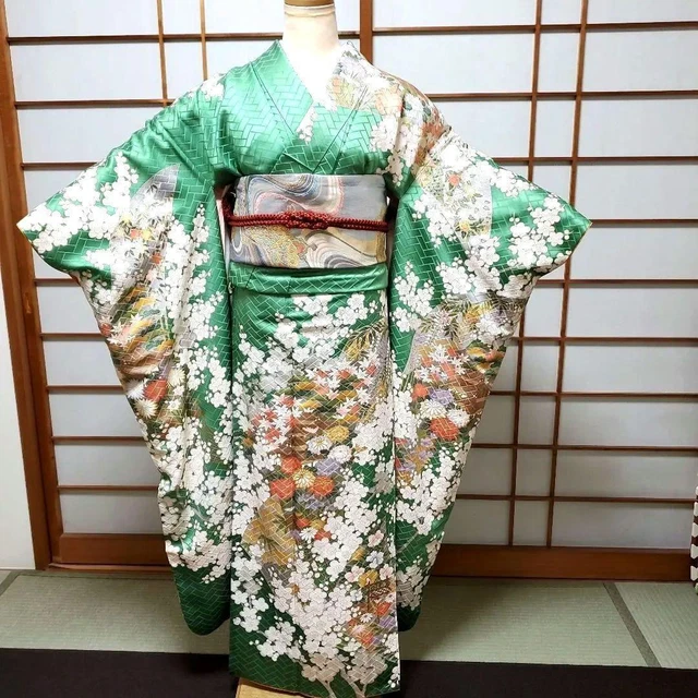 Furisode Japanese Kimono Pure silk kimono kimono flower Long Sleeves