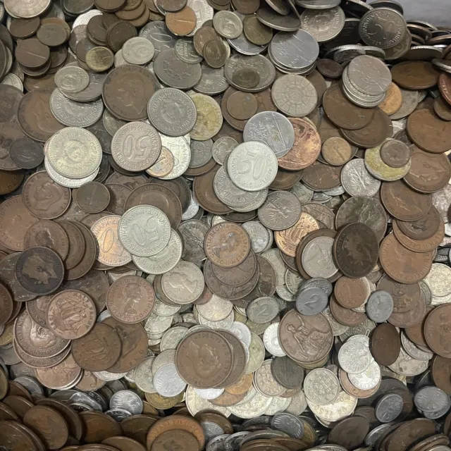 Huge Bulk Mixed Lot of 100 Assorted Foreign Coins From Around the World!