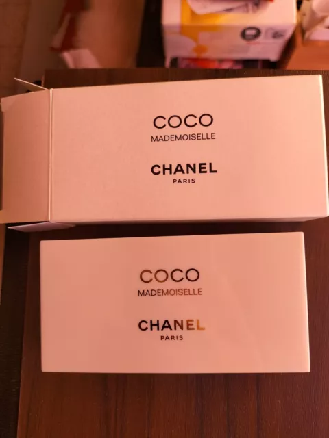 BOÎTE À MUSIQUE Parfum Coco Mademoiselle de Chanel 1,5 ml. Excellent état.  EUR 75,00 - PicClick FR